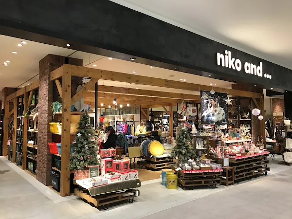 niko and...