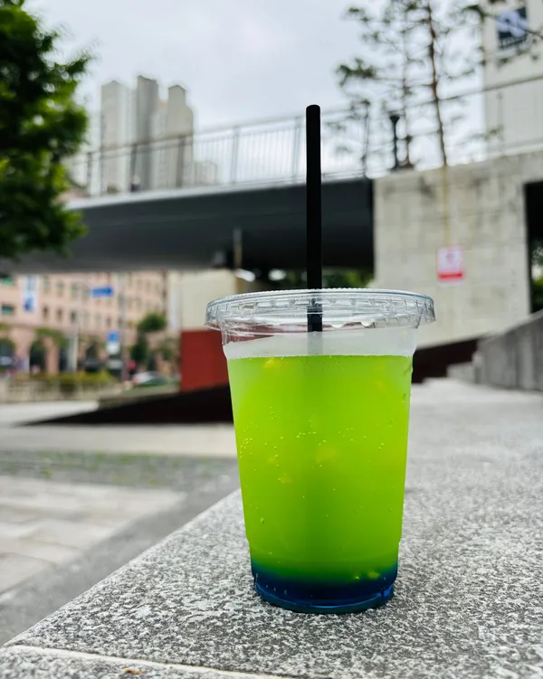 アワーベーカリー シンチョンスープキル店の写真5