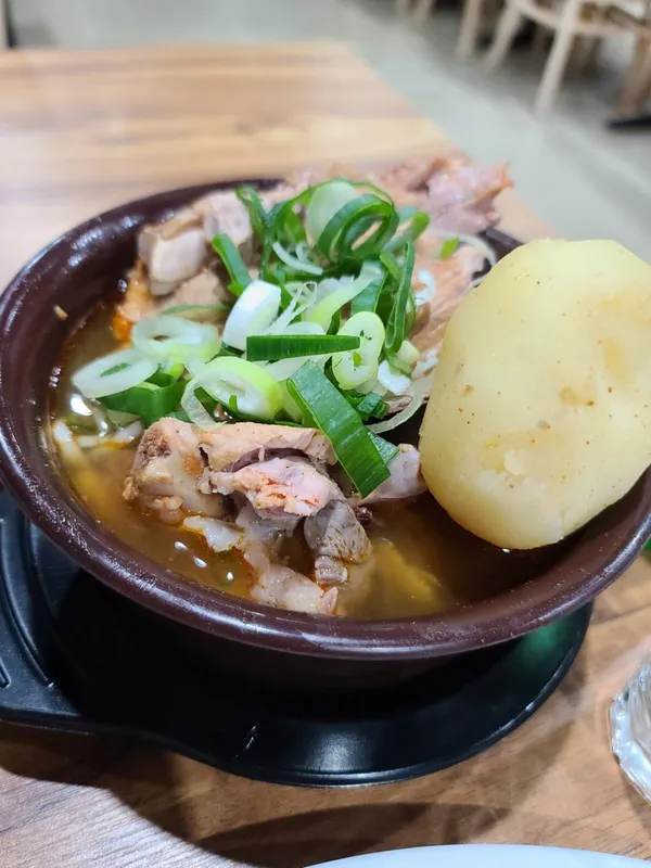원조감자탕 일미집 역삼점 사진 2