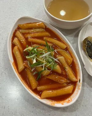 Monyeo Tteokbokki