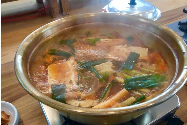 강연우동태찌개 제주외도점 사진 3