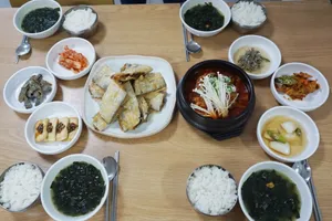 トゥンボアジョッシ