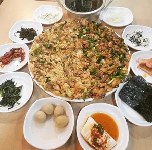 オムジネポジャンマチャ 本店