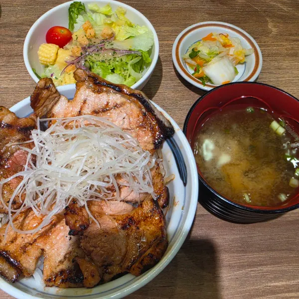 부타동 잇핀 닛세이빌딩점 사진 4