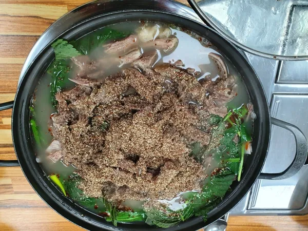 느티나무집 사진 2