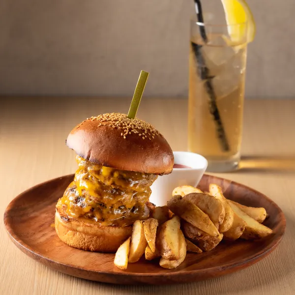とろけるハンバーグ福よし 浅草蔵前店の写真5