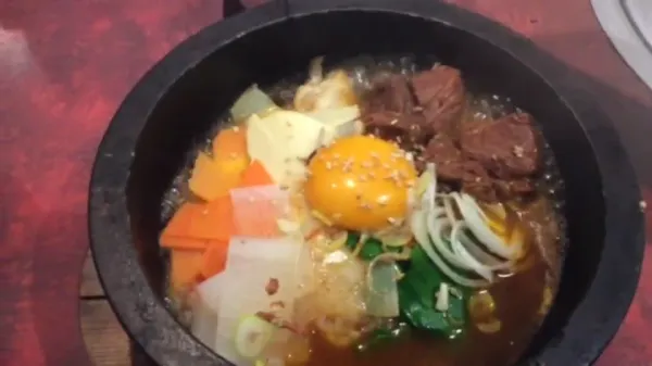 炭火焼肉 絵のある街 上野店 사진 3
