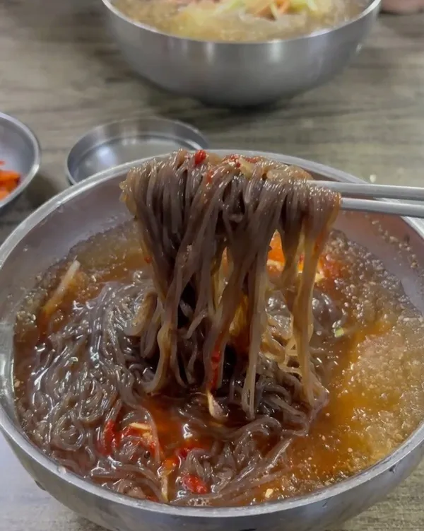 원조사철냉면 사진 5