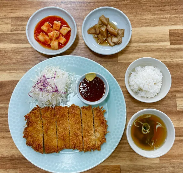 돈가스하우스 사진 2