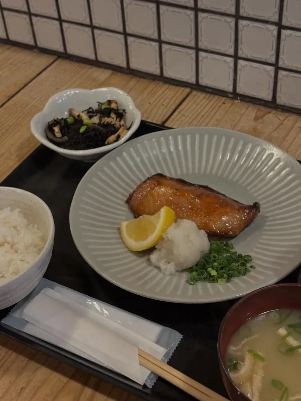 梅山鉄平食堂 本店の写真4