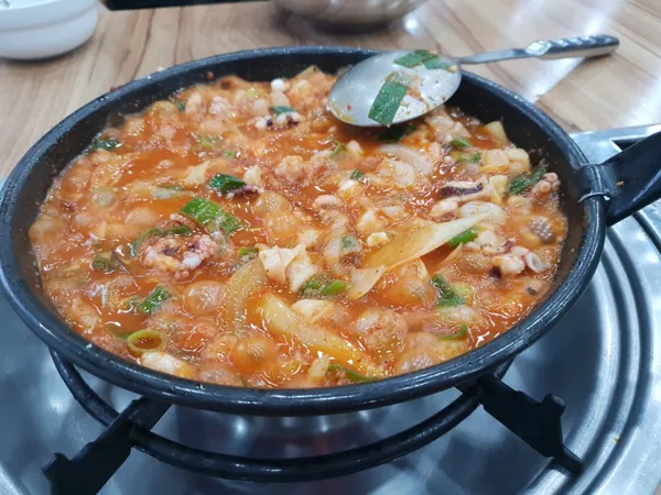 국이네낙지볶음 사진 4