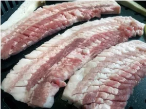 カスルム食堂