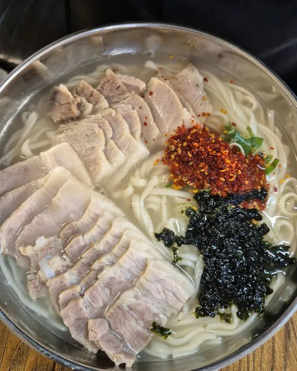 제주국수초미일관 사진 5