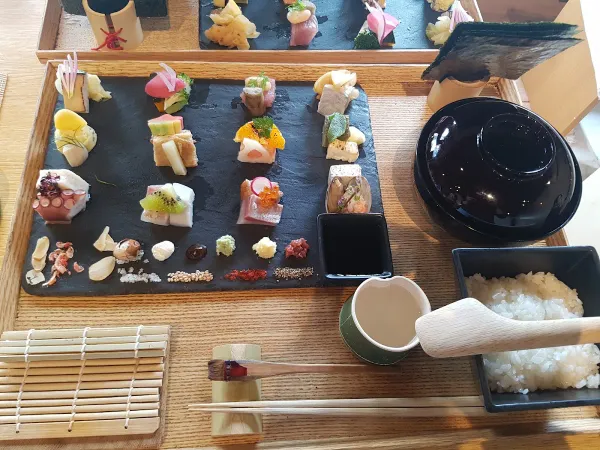 手織り寿しAWOMB烏丸本店(移転)の写真5