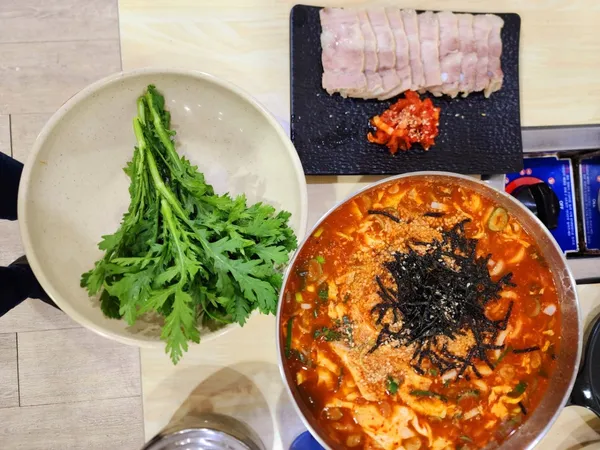 괴정동공주칼국수