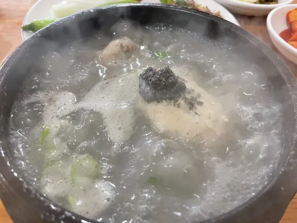 백년백세삼계탕 사진 5