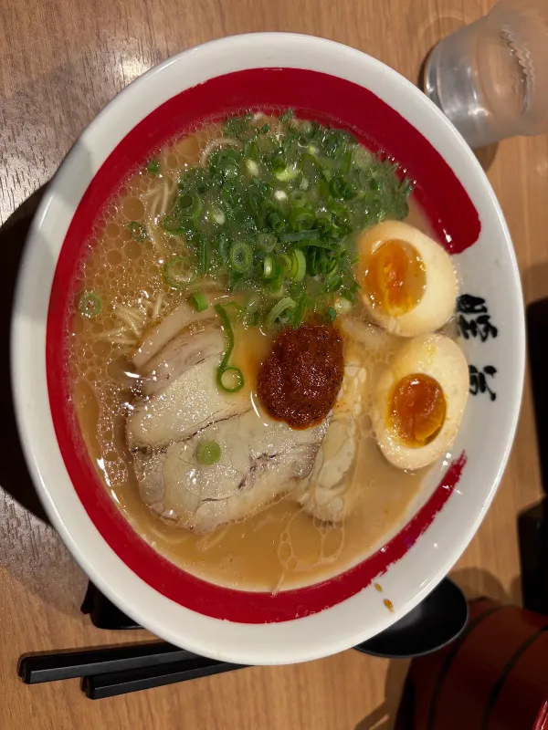 とんこつラーメン 暖暮 博多中洲店の写真2