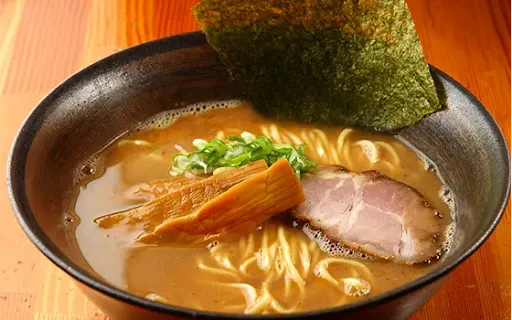 瞠 池袋本店