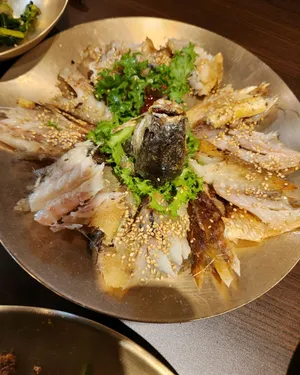 강민주의들밥 본점