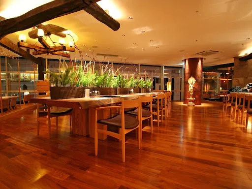 Charcoal grill and Sushi,Washoku Izakaya ABURIYA Sapporo st. south gate 사진 3