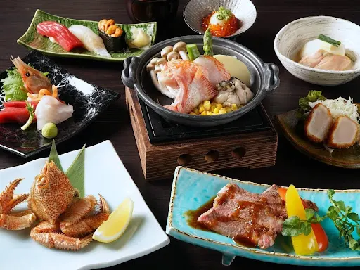 Charcoal grill and Sushi,Washoku Izakaya ABURIYA Sapporo st. south gate 사진 5