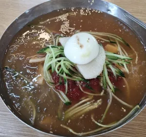 Nampo Milnaengmyeon