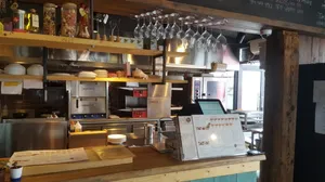 Tom's Bistro
