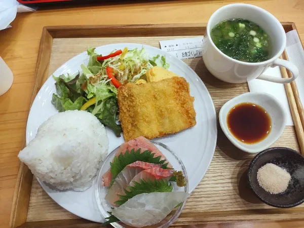 つしにゃんキッチン 사진 4
