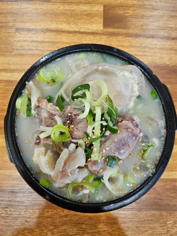 연지본관 사진 2