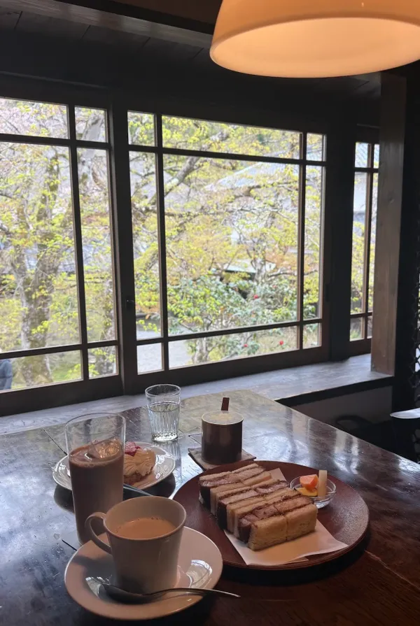 茶房 天井棧敷