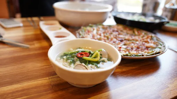 조돌칼국수 경주본점 사진 3