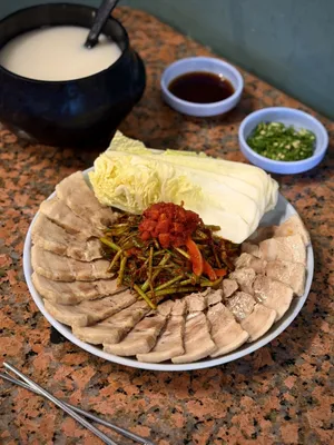 ハニカルグクス