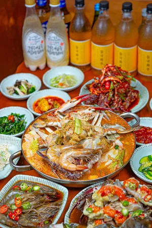 딴뚝통나무집식당