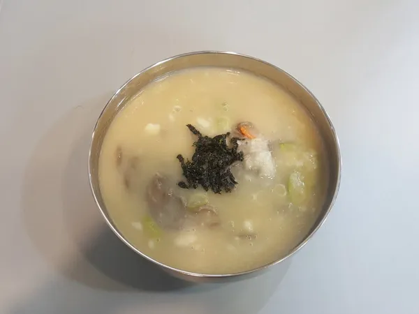 봉평옹심이메밀칼국수 사진 4