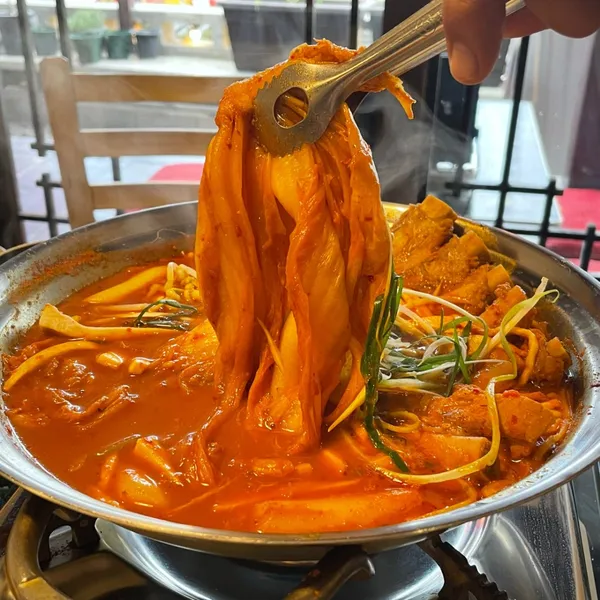 황남두꺼비식당 황남본점 사진 5