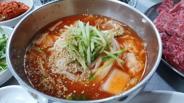 テベクシルビ食堂の写真5