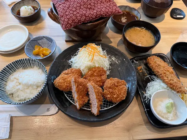 톤카츠 카구라자카 사쿠라 본점 사진 5