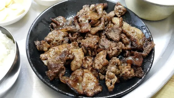 단골식당 연탄돼지불고기 사진 3