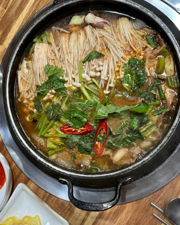 Gwangjang Sutbul Galbi
