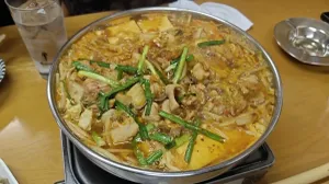 ホルモン鍋 たつ屋