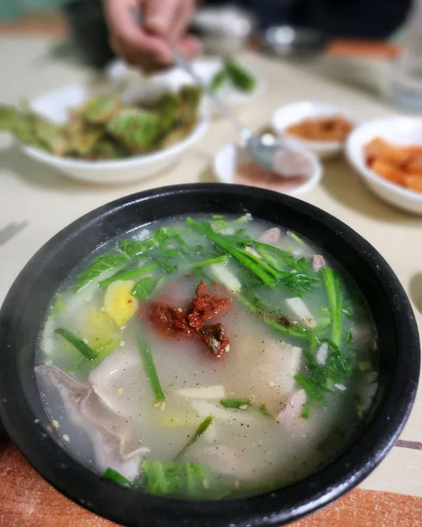 가마솥돼지국밥 대구본점 사진 3