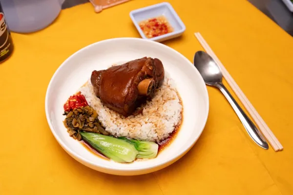 서보