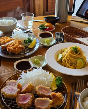 Hoho Sikdang Ikseon