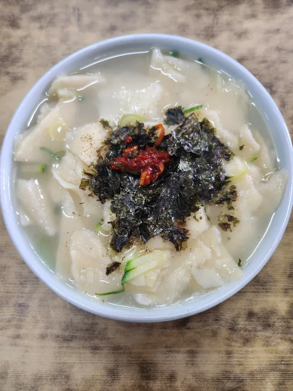 프라자손칼국수 사진 4