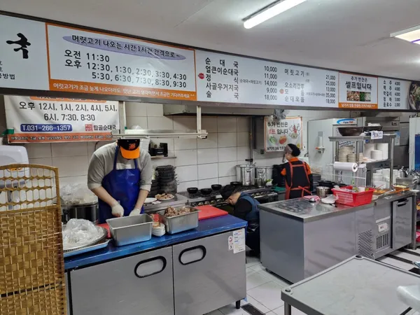 탑골순대국 본관