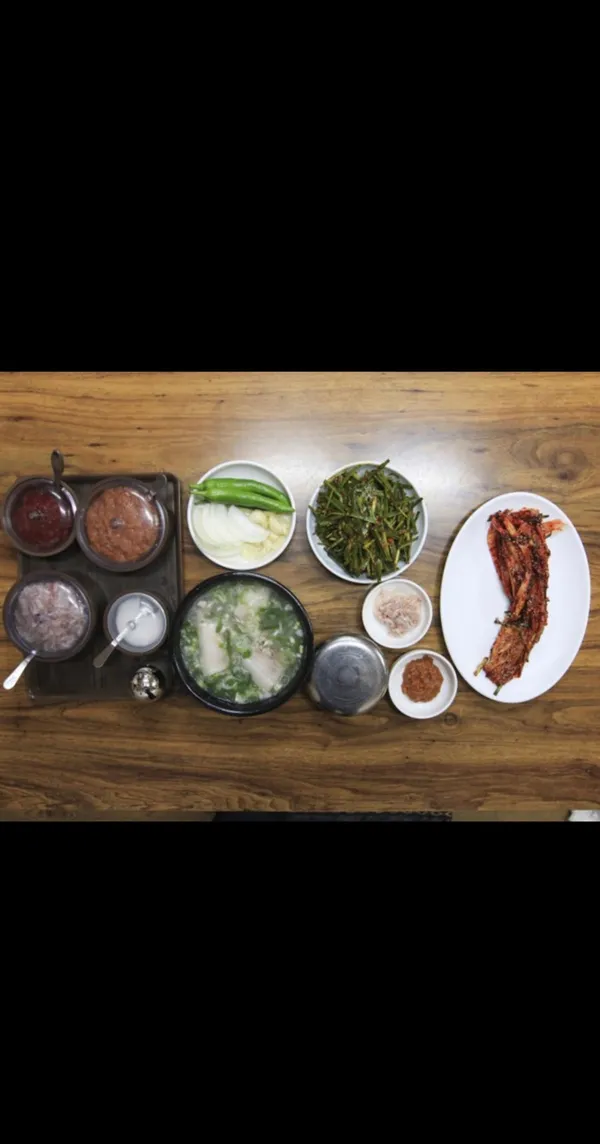 본전돼지국밥 사진 2