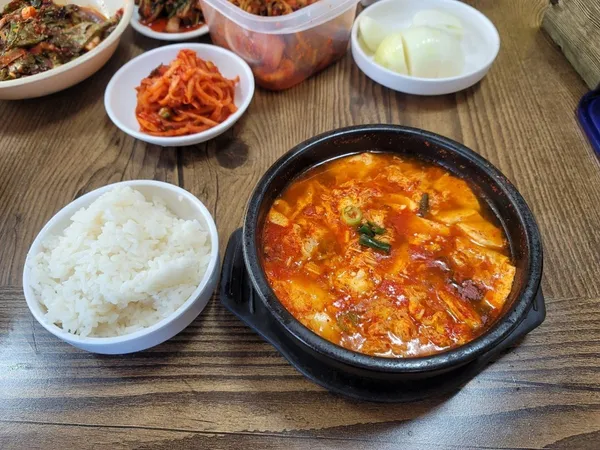 옴시롱감시롱김밥나라 사진 3