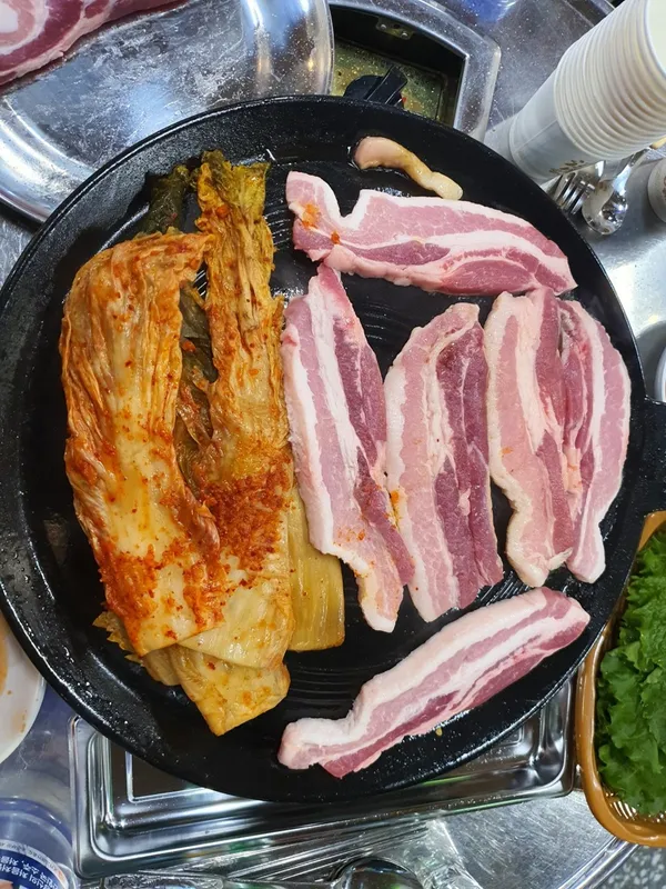キョンアシクタン 本店の写真3