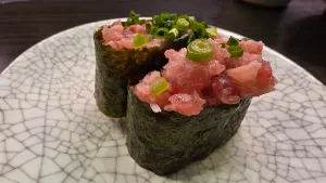 亀正くるくる寿司