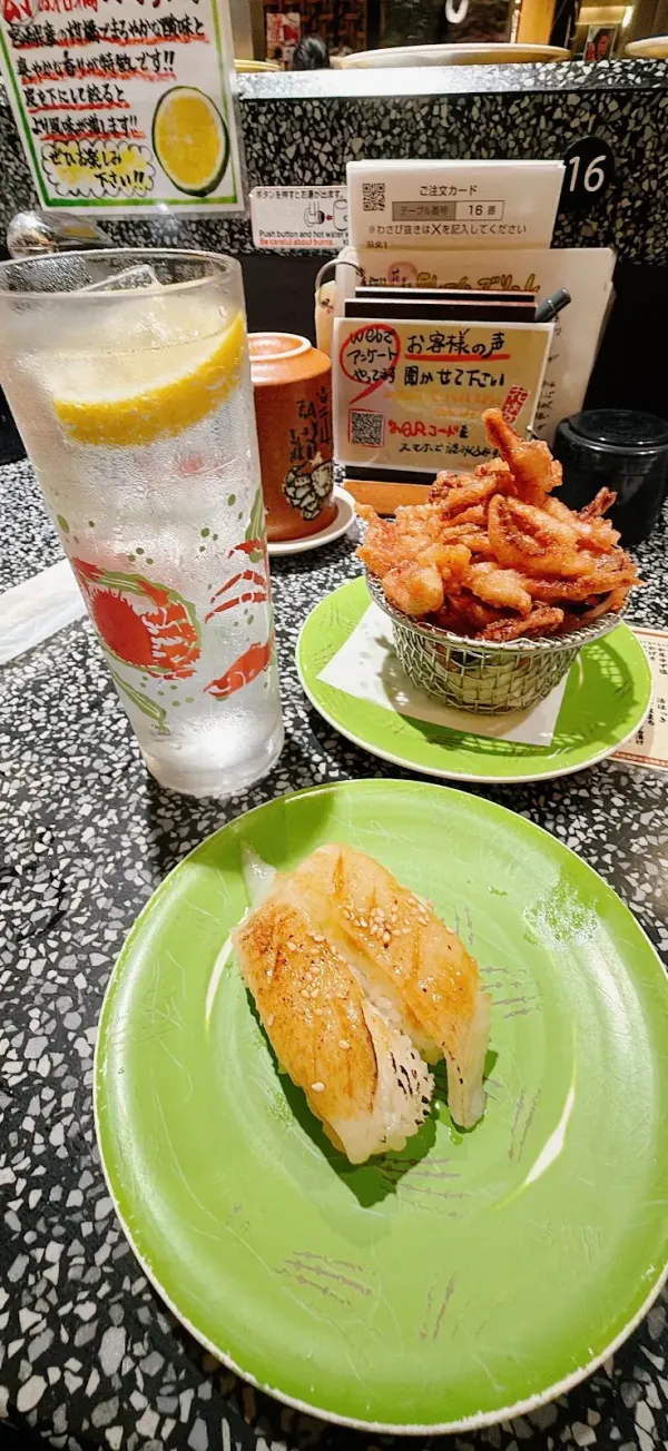 回転寿司根室花まる 大同生命札幌ビルmiredo店の写真3